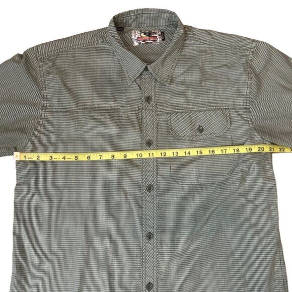 Mossy Oak green plaid MD short sleeved button front shirt - Picture 8 of 9